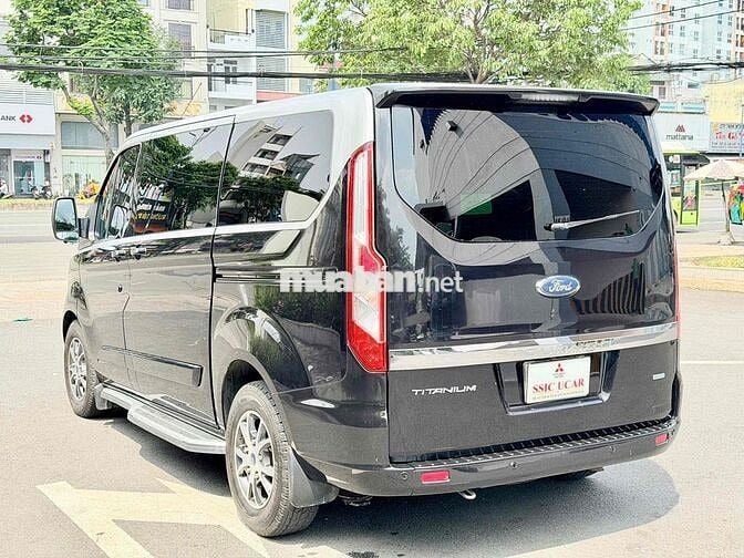 Ford Tourneo Titanium Maybach 2019 Đen Da Napan