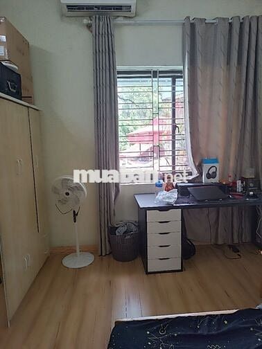 Cho thuê nhà 4 tầng 60m2 ngõ 13 Lĩnh Nam gần Sunshine Garden, view đẹp