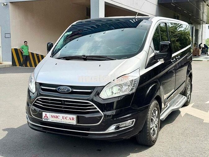 Ford Tourneo Titanium Maybach 2019 Đen Da Napan