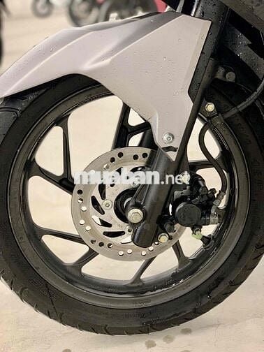 🔥 Vario 160 2023 Bạc Nhám Chính Chủ BSTP Giá Tốt