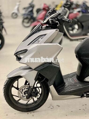 🔥 Vario 160 2023 Bạc Nhám Chính Chủ BSTP Giá Tốt