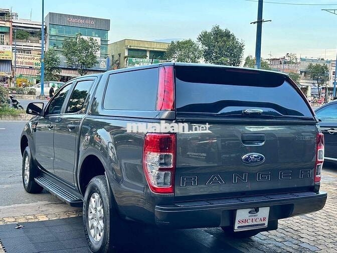 Ford Ranger XLS 2.2L Tự động 2022 57.000km Xám