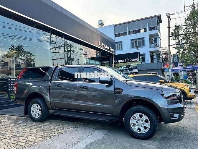 Ford Ranger XLS 2.2L Tự động 2022 57.000km Xám