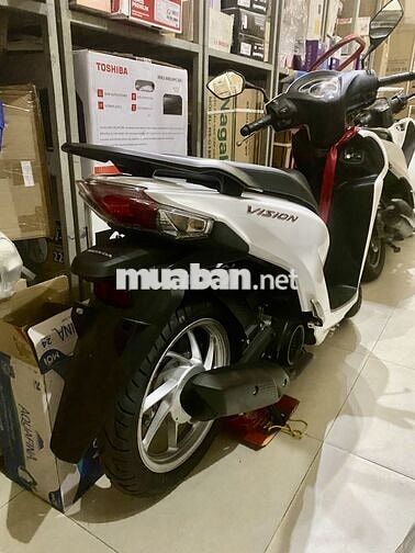Honda Vision Trắng Mới 100%