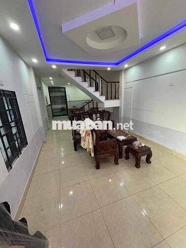 Bán nhà 80m2, có 2 mặt tiền tại chợ Bình thành, Bình hưng hoà B, BT