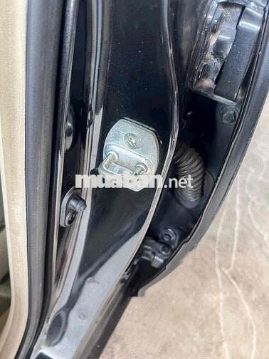 Toyota Camry 2.4 2004 Đen 183160 km