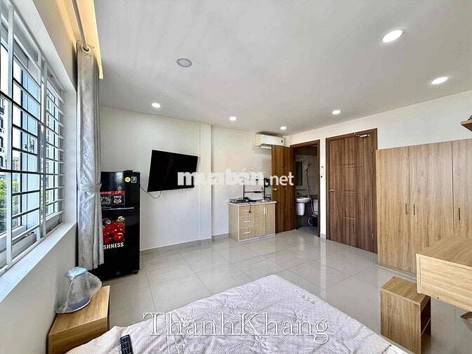 Cho Thuê Căn Hộ Cửa Sổ Lớn Full NT Rộng 30m2 Ngay Chợ Bàn Cờ Q3