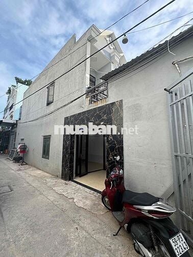 Bán nhà 80m2, có 2 mặt tiền tại chợ Bình thành, Bình hưng hoà B, BT