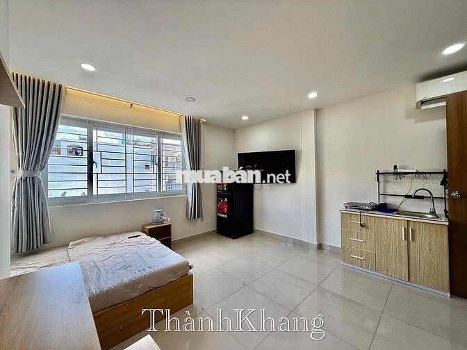 Cho Thuê Căn Hộ Cửa Sổ Lớn Full NT Rộng 30m2 Ngay Chợ Bàn Cờ Q3