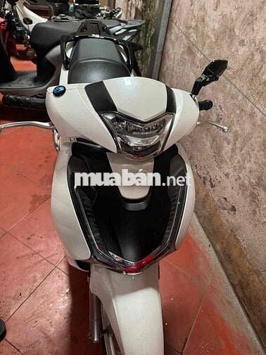 Honda SH Trắng 16123 km
