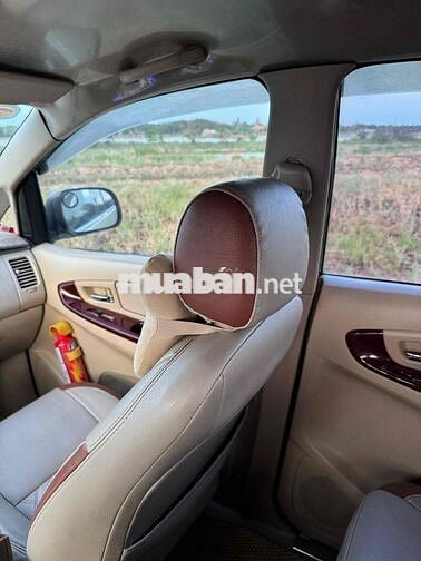 Toyota Innova G 2006 Vàng cát