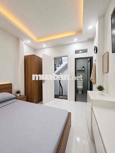 Bán gấp Nhà Mặt Tiền Đs Bình Long, 3 tầng mới đẹp. 54m2sd. nhỉnh 2 tỷ.