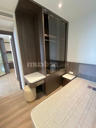 Cho thuê CCCC tầng 6 Toà The Gloria by Silk Path, 8 Nguyên Hồng, 60m2