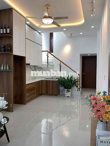 Quận 7 – 4 Tỷ 750 -  Nhà Mới 2 Tầng 42m² - 2PN  - Hẻm 3m - Ngay UBND P