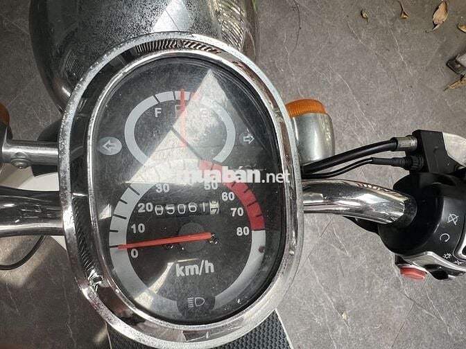 Honda Scoopy CREA 50cc Trắng Xanh lá 5000 km