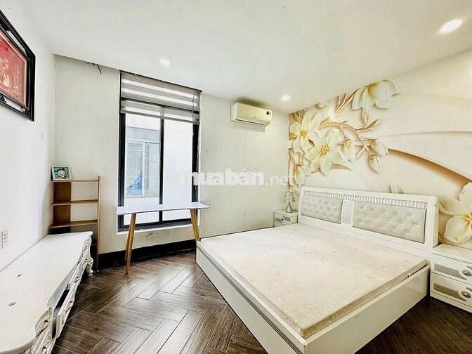 ❤️Nhà Nguyên Căn Gần Quận 7 Ban Công -  Trong Khu Biệt Thự LaViLa