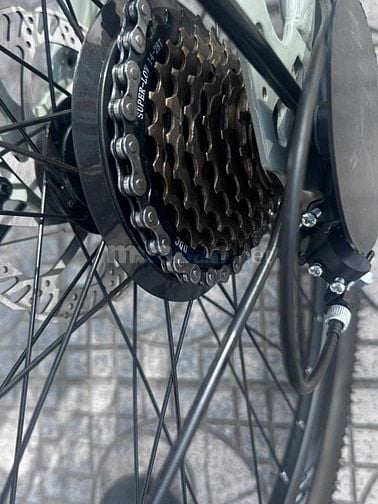 XE ĐẠP THỂ THAO DÀNH CHO NGƯỜI LỚN VÀ TRẺ EM ĐI LẠI 