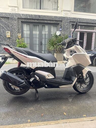 Honda Vario 160 _ 2024 - Trắng _ HCM