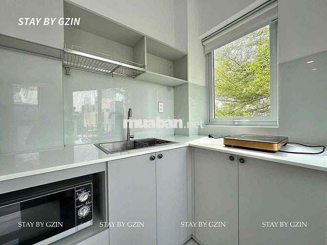 Căn hộ studio full nội thất cửa sổ thoáng đường Trần Bình Trọng quận 5