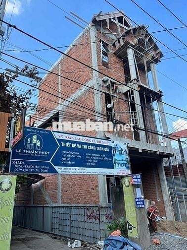 Nhà Mái Thái 3 tầng- kp5a, p.Trảng Dài- đường lớn