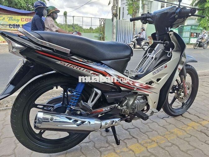 Yamaha Sirius 2013 Đen trắng