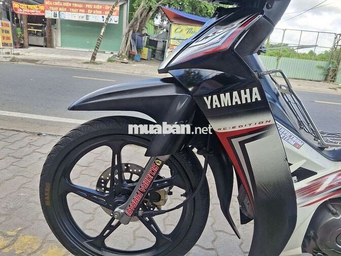 Yamaha Sirius 2013 Đen trắng