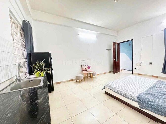 STUDIO RỘNG RÃI – FULL NỘI THẤT – VỊ TRÍ ĐẸP
