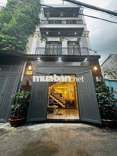 1%  Nhà sát bên Nhà Thờ Bắc Dũng. 4m6 dài 10m. 3 tầng. 4 phòng. xe tải