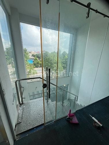Chính Chủ cho thuê mặt bằng góc 2 mặt tiền 