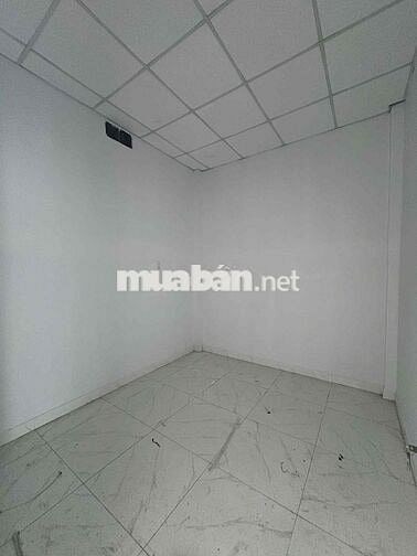 Nhà 400tr Mỹ Hạnh giáp Hóc Môn sang tên chính chủ