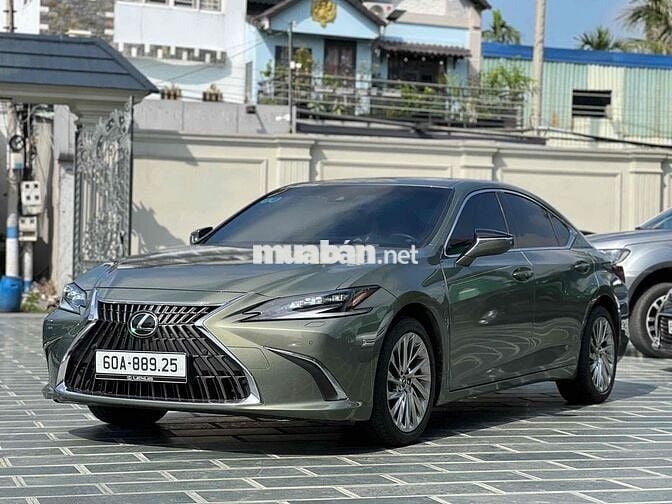 Lexus ES 250 2023 Xám 25.000 km