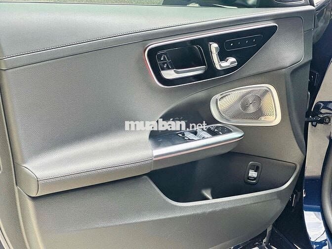 Mercedes-Benz C300 AMG V1 2022 Xanh 14.000km