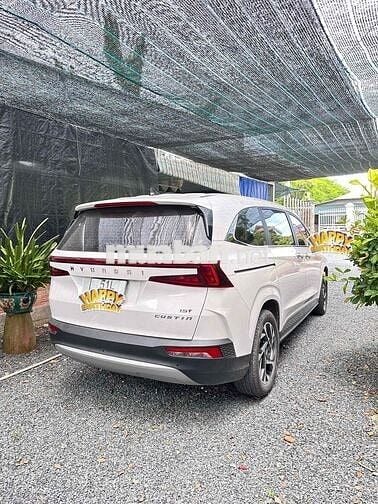 Hyundai Custin 1.5 Đặc biệt Trắng 25104 km