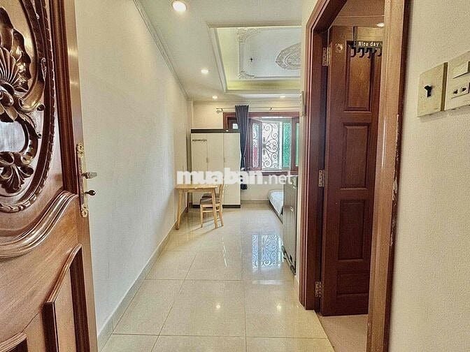 CHO THUÊ PHÒNG CỬA SỔ LỚN THANG MÁY FULL NỘI THẤT SẤY NHÀ THỜ TÂN ĐINH