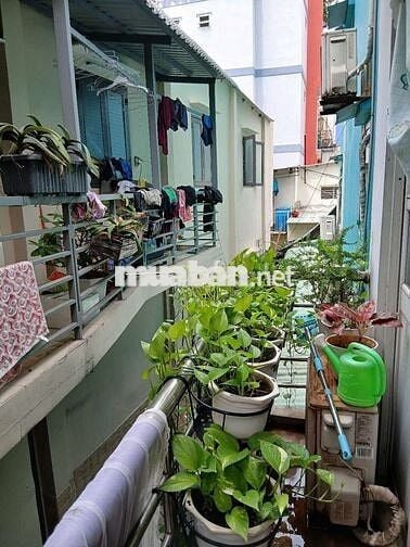 Chính chủ bán nhà hẻm 258 CMT8