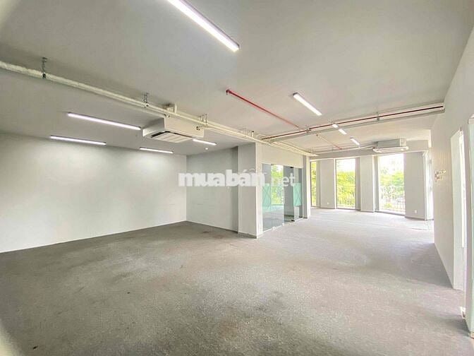 Văn Phòng Góc 3MT Hoàng Sa Q1, View sông thoáng mát 170m2