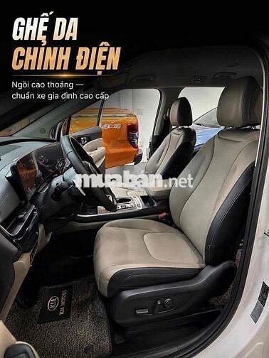 Kia Carnival Premium 8S 2024 Trắng 16.000 km