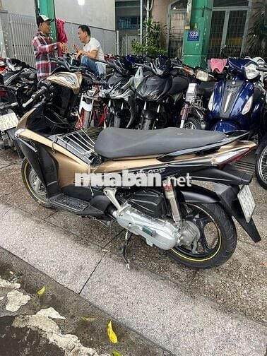 Honda Air Blade FI 2012 Đen Vàng Đồng