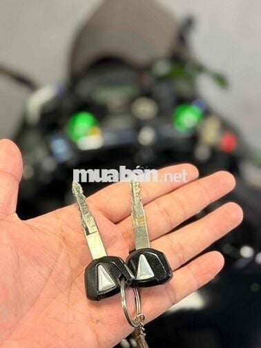 Kawasaki ZX10R 2018 HQCN giá tốt