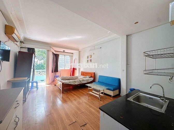 PHÒNG BAN CÔNG 50M2 | FULL NT | NGAY HÙNG VƯƠNG Q5 GẦN SƯ VẠN HẠNH