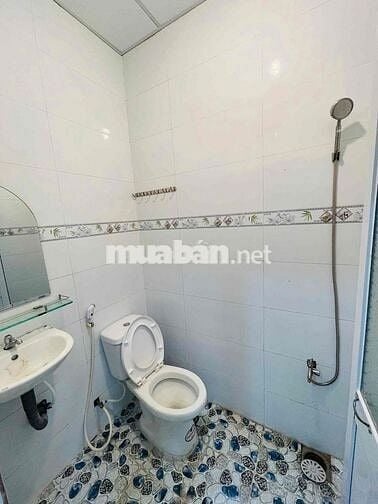 🏠 PHÒNG TRỌ GÁC LỬNG CÓ MÁY LẠNH GẦN ĐH FPT & ĐH NAM CẦN THƠ