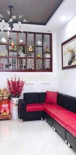 Cho thuê nhà Mới, hẻm rộng rãi - Trệt 1 Lửng 2 Lầu, Nguyễn Thông Q3