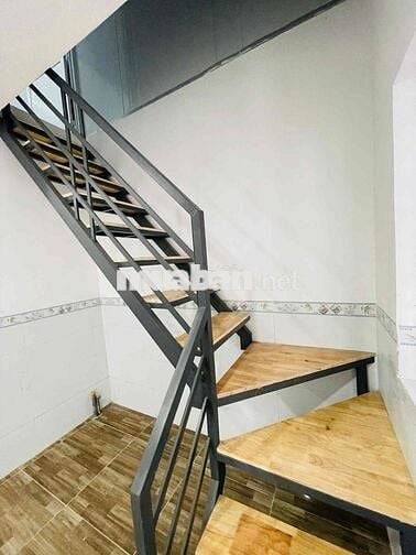 🏠 PHÒNG TRỌ GÁC LỬNG CÓ MÁY LẠNH GẦN ĐH FPT & ĐH NAM CẦN THƠ
