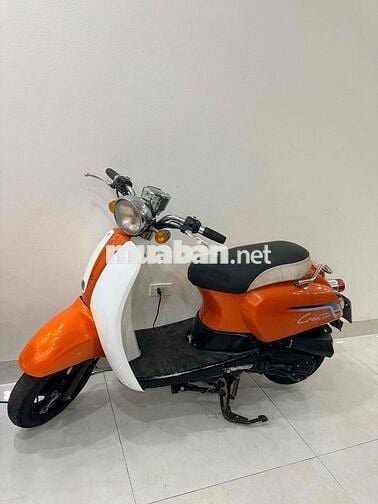Honda Crea Scoopy 50cc Cam trắng