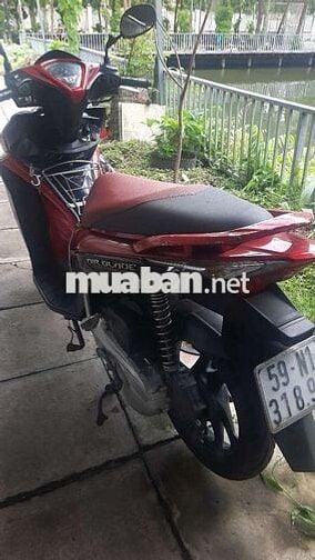 Honda Air Blade Tự động màu Đỏ