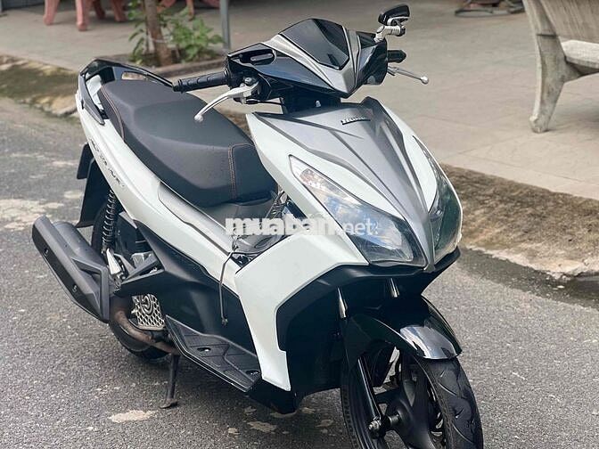 Honda Air Blade 2015