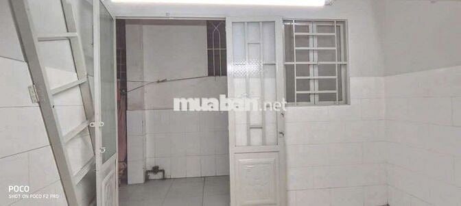 Phòng trọ 26m2 Phong Phú, gẩn cây xăng, sân bóng, chợ,...