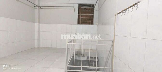 Phòng trọ 26m2 Phong Phú, gẩn cây xăng, sân bóng, chợ,...