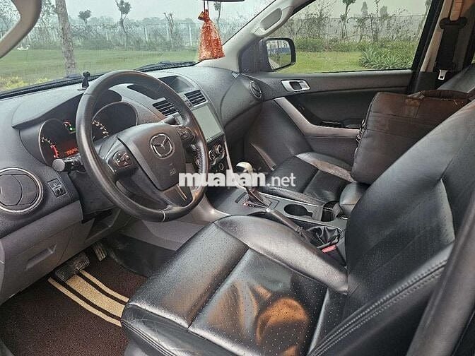 Mazda BT50 2.2AT 2018 Tự động Đen 9 vạn