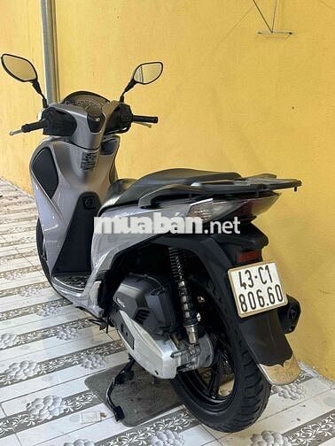 SH 125 đời 2018 màu xám siêu mới 43C1-806.60